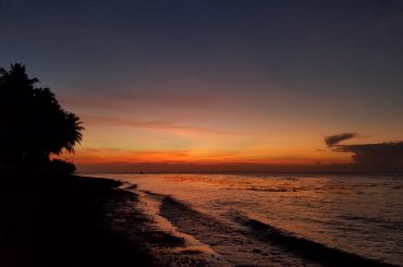 Atardecer playa Camiguin Filipinas