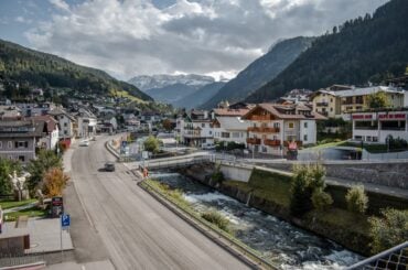 Dónde alojarse en Dolomitas: mejores zonas y hoteles (guía completa 2026)